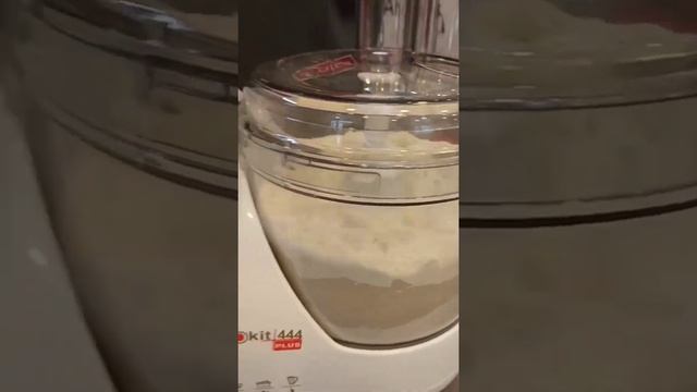 Готовим тесто с кухонным комбайном ARNICA PROKIT444 PLUS смотреть онлайн