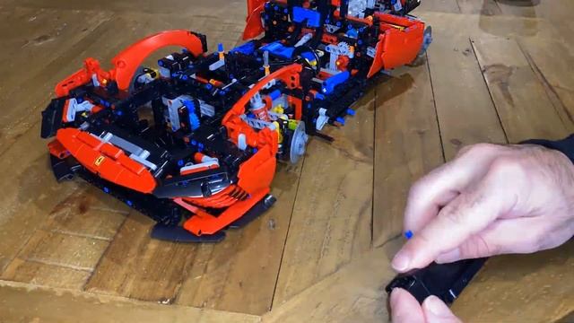 Time-Lapse of the LEGO TECHNIC Ferrari Daytona SP3 #42143 смотреть онлайн