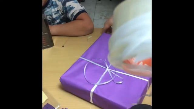 Упаковываем подарки на Аид