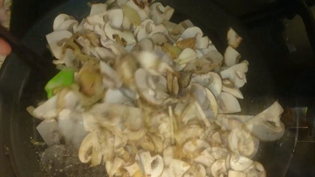 Лёгкий Грибной суп с шампиньонами в пост /mushroom soup смотреть онлайн