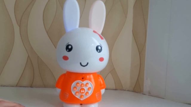 Интерактивная игрушка "Зайка" смотреть онлайн