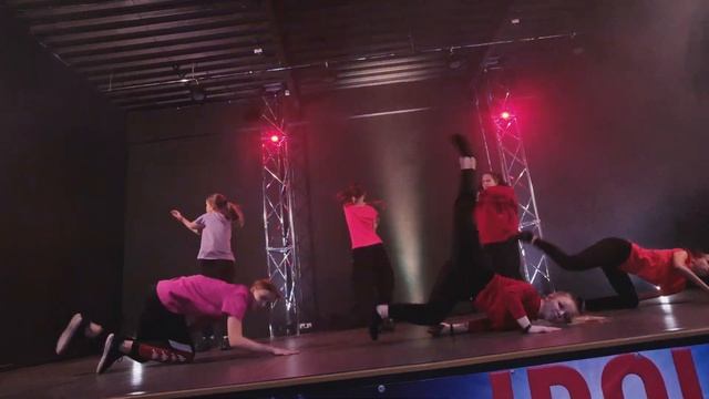 Школа танцев «Те-Кари» - Vogue [Хореограф: Хафизова Юлия] смотреть онлайн