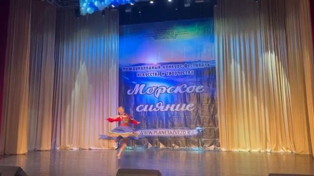 соло. народный танец "Чебатуха" смотреть онлайн