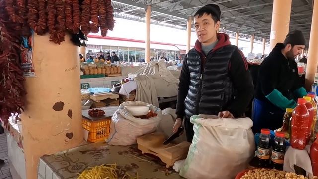 Фархадский базар. Самые низкие цены по Ташкенту. #узбекистан #ташкент #сегодня #базар #цены #дёшево смотреть онлайн