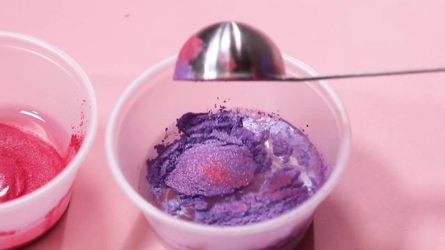 How To Color Bath Bombs - Micas, La Bombs, and More | Bramble Berry смотреть онлайн
