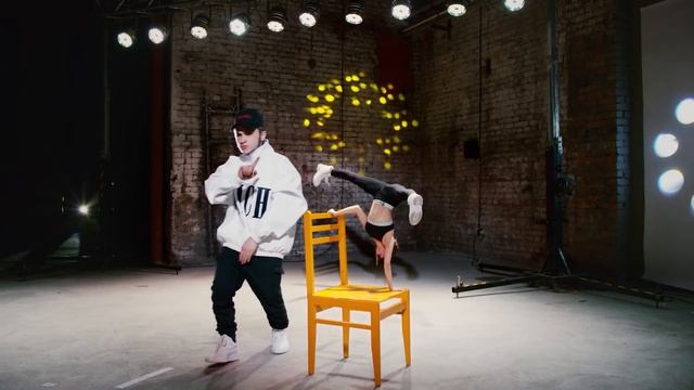УСПЕШНАЯ ГРУППА - МОЖНО ВСЕ | ПЕСНИ НАОБОРОТ смотреть онлайн