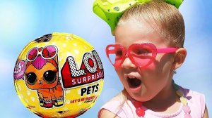 Diana Little Mommy Pretend play with LOL Surprise for kids video