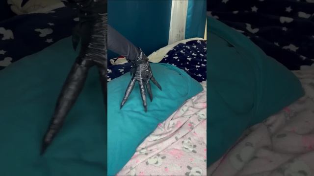 Света и подглядывающий Джо! Часть 5! Страшилки от Светы #shorts смотреть онлайн