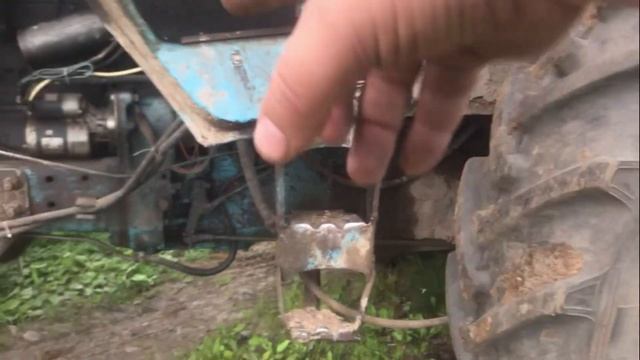 Засадили Косилку НЕМКУ Е303 в навозе!! смотреть онлайн