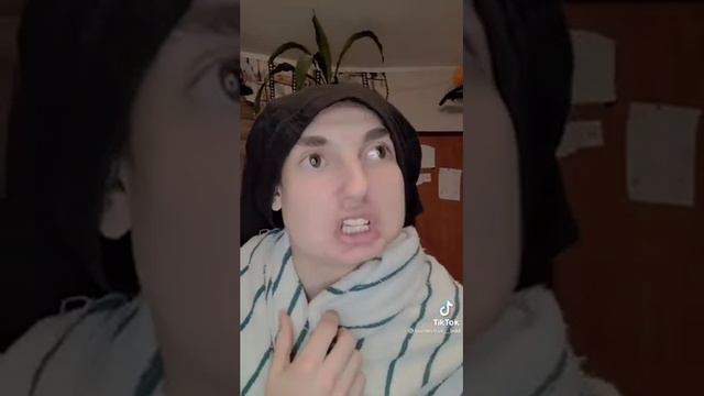 мама там опять соседка пришла смотреть онлайн