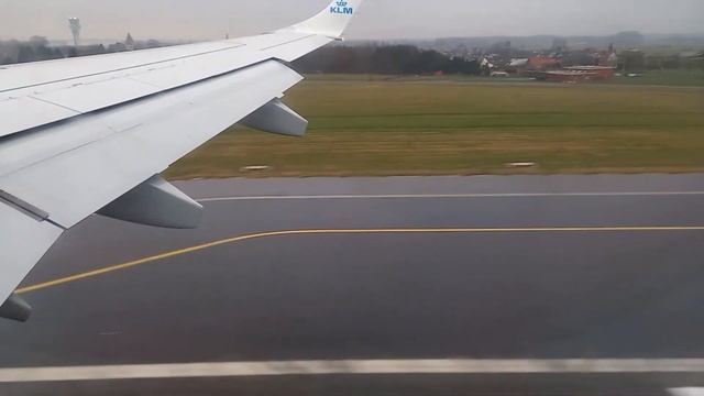 Landing Brussels Zaventem Airport BRU