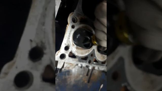 Не нужно притирать клапана. Ремонт головки блока цилиндров ВАЗ 21214 смотреть онлайн