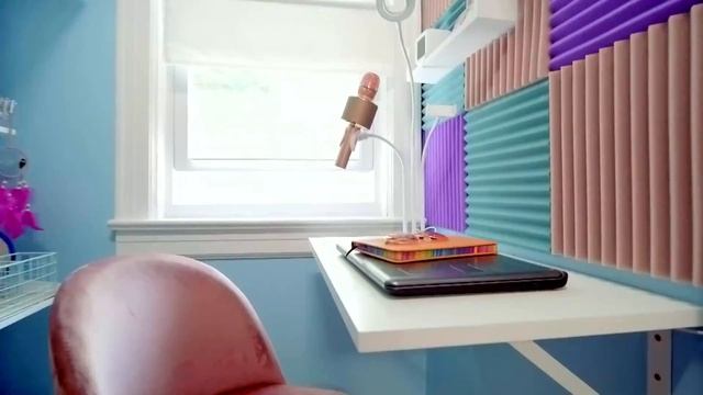 Sisters Get a Groovy Retro Room Makeover! | GET OUT OF MY ROOM смотреть онлайн