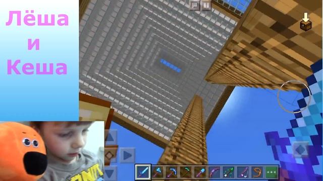 Лёша и Кеша играют в МАЙНКРАФТ. Квадратные Ми-ми-мишки и Гироскоп смотреть онлайн
