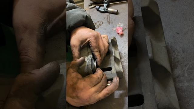 Ремонт тормозной системы #тежегішжөндеу #колодки диски #проточкадисков #hyundaiporter #tagaauto смотреть онлайн