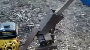 Измельчитель с бензиновым двигателем своими руками