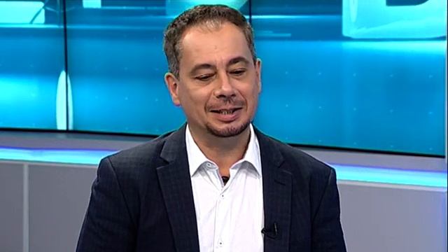 Владимир Ланде, художественный руководитель и главный дирижёр красноярского симфонического оркестра смотреть онлайн