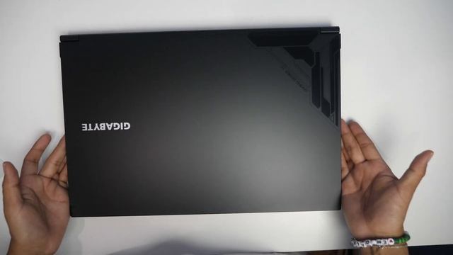 UNBOXING THE GIGABYTE G5 15.6" GAMING LAPTOP IN 2023, IS IT WORTH IT??? FIRST IMPRESSIONS! смотреть онлайн