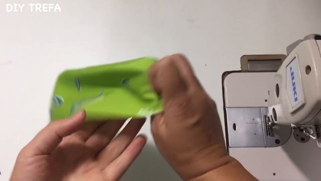 Easiest ever and fastest, 3D mask with filter pocket and nose wire смотреть онлайн