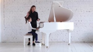 Правильная посадка при игре на фортепиано. Для взрослых и детей. (Instagram @piano_jolie)