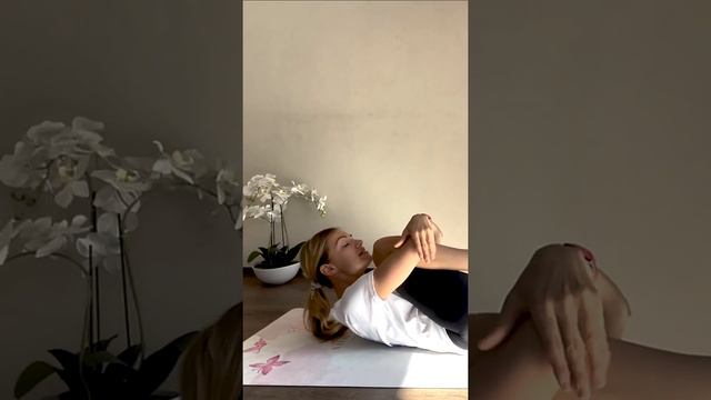 SHORTS | Асаны на Пресс для Начинающих | Йога для Пресса | Йога с Милой Рева | Yoga with Mila Reva смотреть онлайн