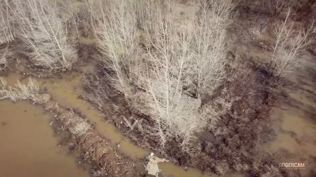 Уфа, пляж в районе Демского моста. Апрель 2015 смотреть онлайн
