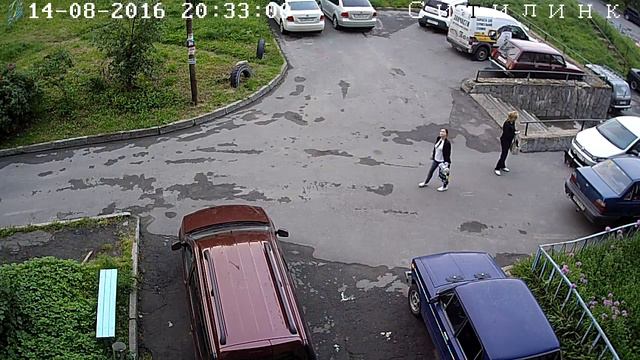 И пошёл такой как не в чём не бывало. смотреть онлайн