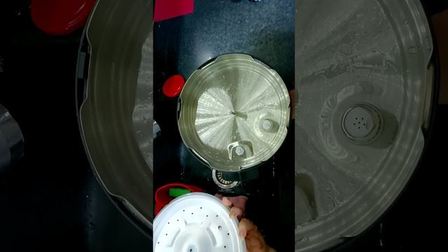 Как мыть крышку скороварки-мультиварки ARC QDL-514D? А что, так можно было?!)) смотреть онлайн