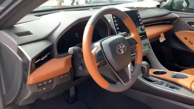 Laurie's 2020 Toyota Avalon by Salee Starbuck @ Toyota of Melbourne смотреть онлайн