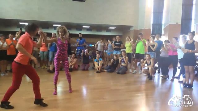 Aleksandr & Anna. Bachata demo Fayne Lito Berdyansk смотреть онлайн
