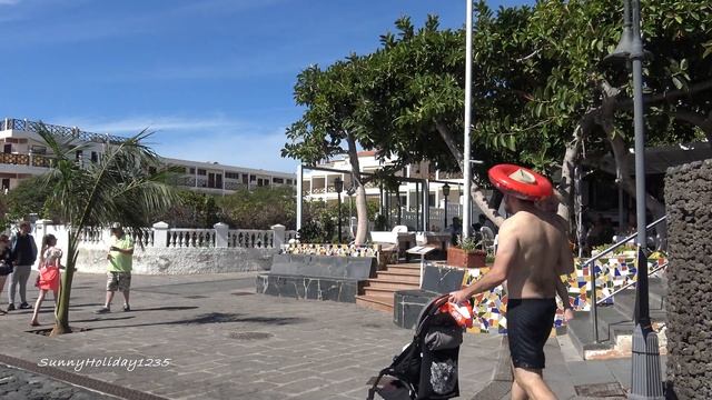 Puerto de Santiago Tenerife and beach Playa de La Arena смотреть онлайн