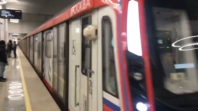 Метропоезд 81-775/776/777 "Москва 2020" станция метро Терехово смотреть онлайн