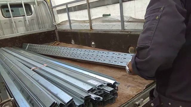 Разгрузка на оловодобывающей фабрике в пос Горный часть 2 смотреть онлайн