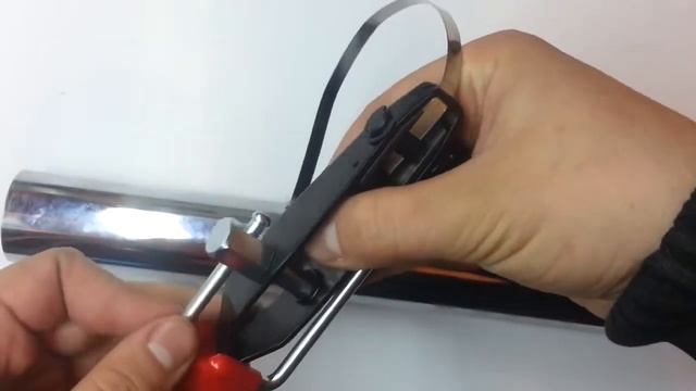 Инструмент для установки хомута ШРУСа смотреть онлайн