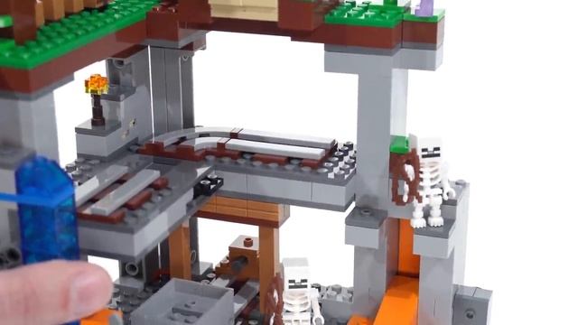 LEGO Minecraft The First Adventure 21169 review! RIP Minecraft Earth, LEGO hardly knew ya смотреть онлайн