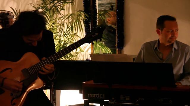 Alessandro Florio Trio w/ Pat Bianchi, Carmen Intorre Live in Genova (Italy) смотреть онлайн