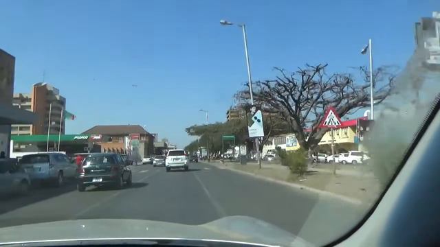 Zambia border and Lusaka смотреть онлайн