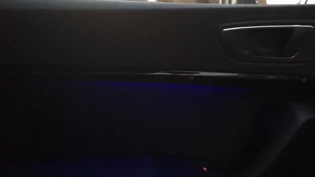 How to change the ambient lighting in a SEAT | Tutorial смотреть онлайн