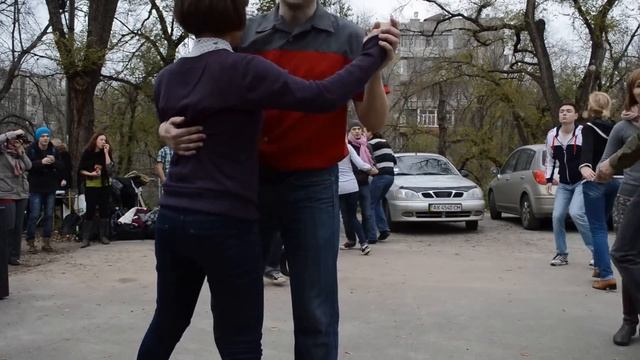 Elvis Dance School .mpg смотреть онлайн