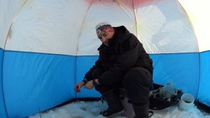 ПОКАТОК (подергуша) попробовал снасть для течения, результат удивил. Зимняя рыбалка на Вятке.