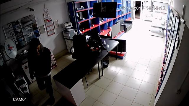 Polyvision PD1-A2-B2.8 v.2.3.2 Цвет + Переключение в ИК смотреть онлайн