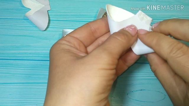 ?Цветочный декор или серединки для бантиков из фома и страз,для любых бантиков из лент или Эко-кожи смотреть онлайн