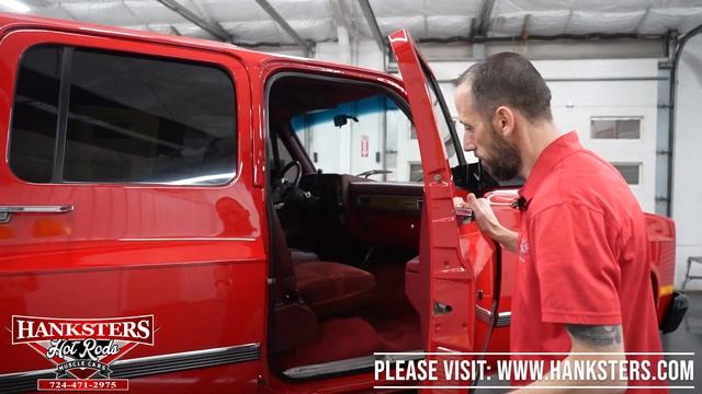 1991 GMC SUBURBAN 2500 4WD смотреть онлайн