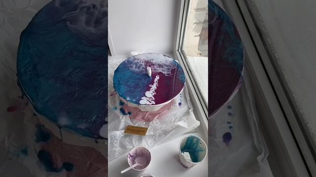 Часы из артборда и эпоксидной смолы смотреть онлайн