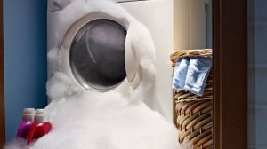 Необходимо ли закрывать дверцу стиральной машинки после стирки?