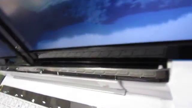 HG - Computex 2010 - Microsoft - Onkyo's Dual HD Monitor Netbook.MOV