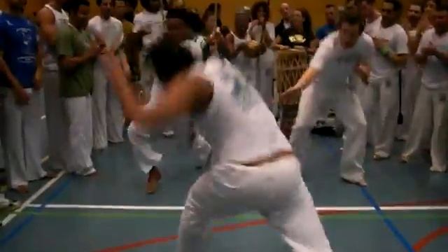 XII encontro capoeira brasil belgica 20 of 38 смотреть онлайн