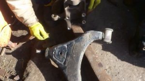 Замена шаровой опоры Sprinter, VW LT.