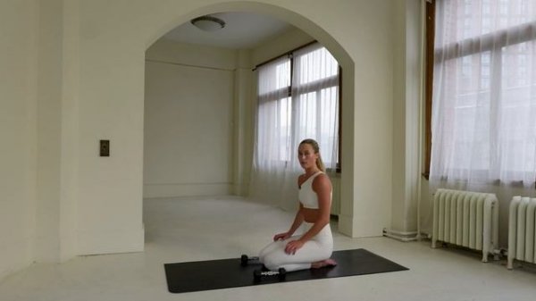 The Peach Club | Free Online Pilates Class