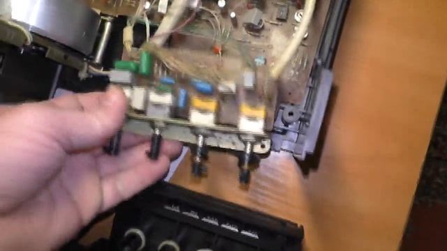 Магнитофон Маяк М-242С. Воскрешение монстра смотреть онлайн